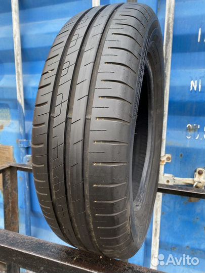 Goodyear EfficientGrip Performance 185/65 R15 88H