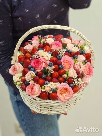 Подарки для девушки жены