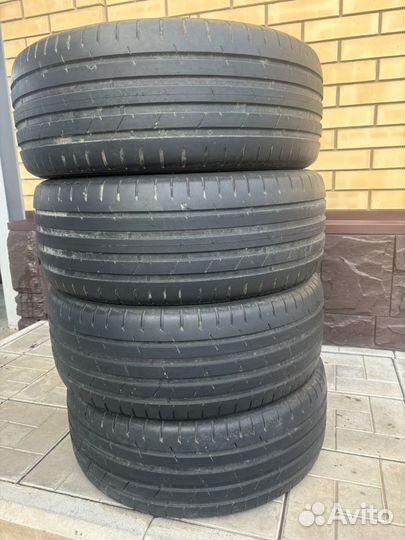 Nokian Tyres Hakka Black 2 225/55 R17 101Y