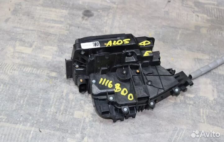 Замок двери задний мерседес w205 c205