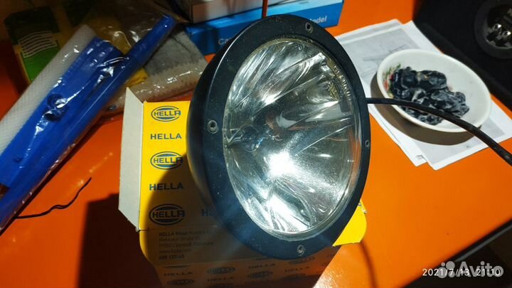 Противотуманная фара Hella