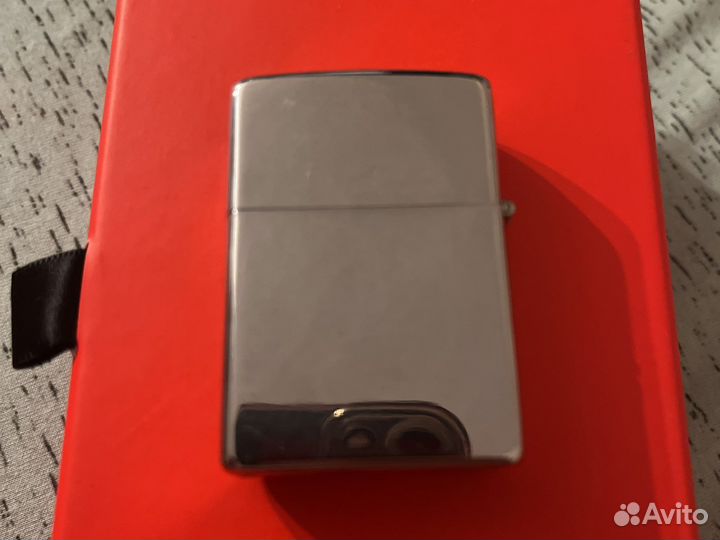 Зажигалка бензиновая