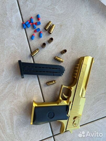 Пистолет desert eagle (AVP, M16)