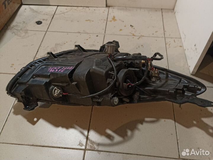 Фара галоген Mazda 2 DE