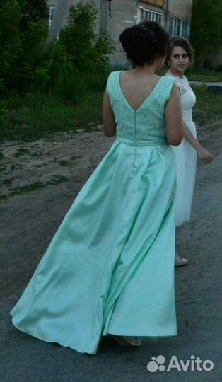 Платье вечернее(на выпускной)
