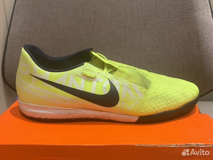 Бутсы(футзал) Nike phantom venom academy ic