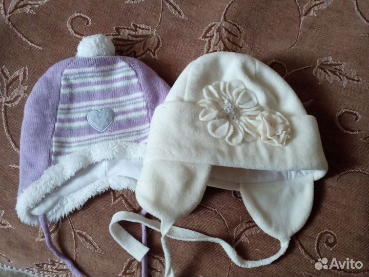 Шапочки весна-осень, размер 43-44 см