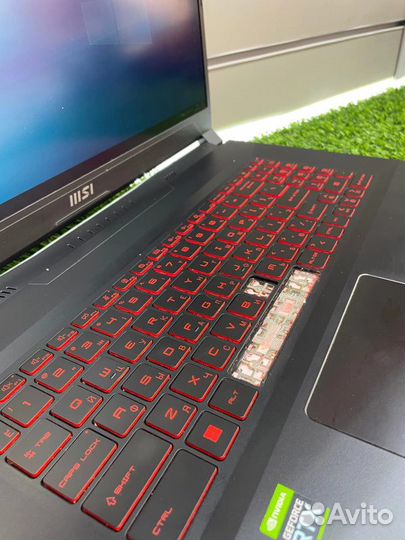 Ноутбук MSI Katana GF-76 12UC256XRU