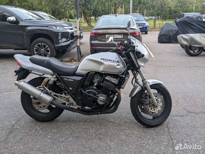 Honda cb 400 sf version R