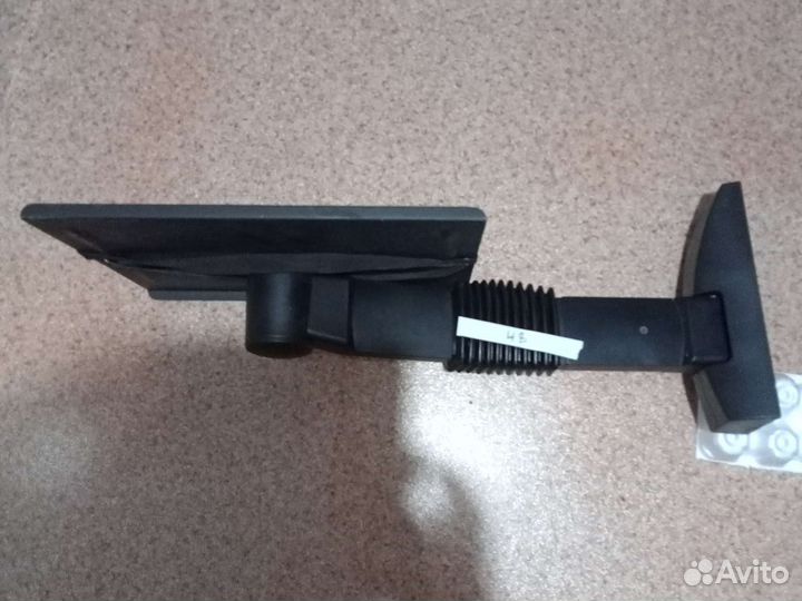 Навесная металическая полка