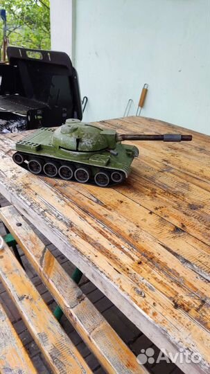 Игрушка танк СССР
