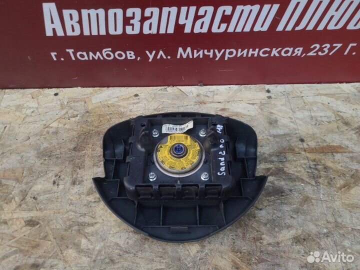 Подушка безопасности водителя Renault Sandero