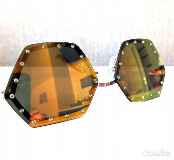 Солнцезащитные очки фирменные I.G. morgan