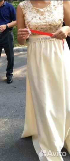 Вечернее платье в пол