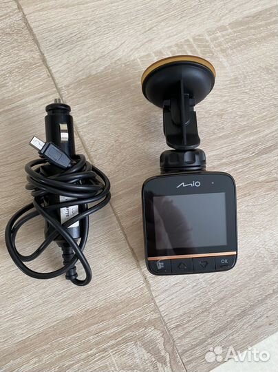 Видеорегистратор mio mivue 388