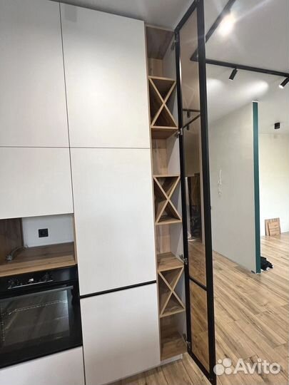 Кухня с островом стильная на заказ