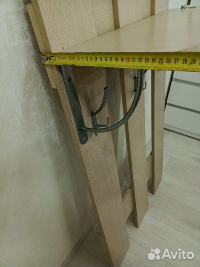 Вешалка в прихожую