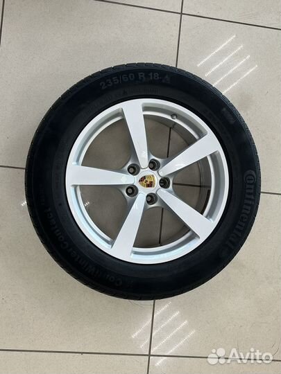 Комплект оригинальных зимних колес Porsche