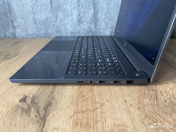 Ноутбук F+ Flaptop / i5 / озу 8 Gb