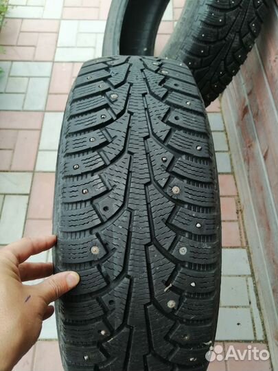 Nokian Tyres Hakkapeliitta 5 SUV 225/65 R18 107T