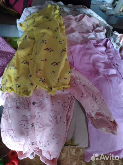 Вещи пакетом на девочку 0-6месяцев
