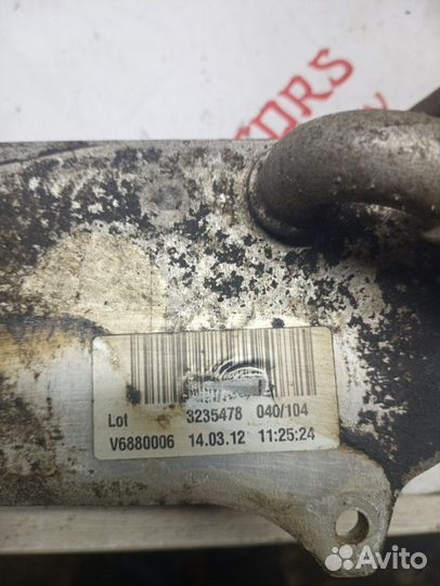 Теплообменник масляного фильтра Audi A6 C7 седан