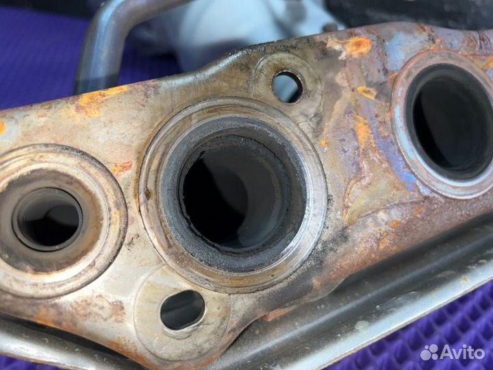 Коллектор выпускной Nissan Dualis KJ10-309143