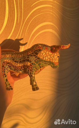 Статуэтка Бык из мозаики Испания