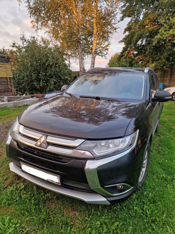 Mitsubishi Outlander: фото владельца
