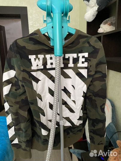 Свитшот off white