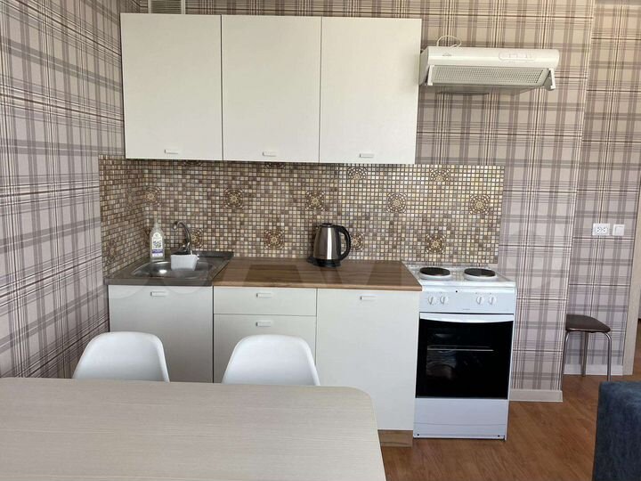 1-к. квартира, 40 м², 8/10 эт.