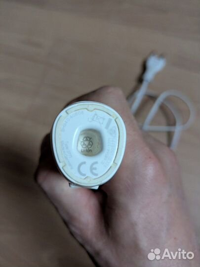 Электрическая зубная щетка Oral-B Genius X