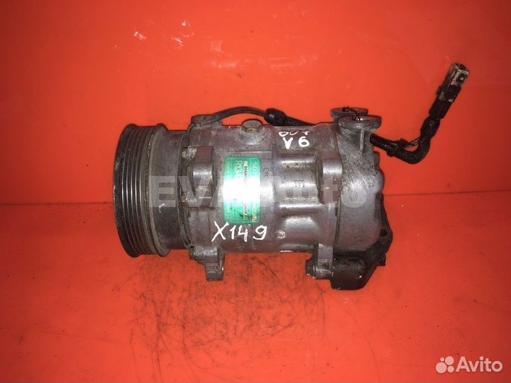 Компрессор кондиционера Peugeot 406 1995-1999