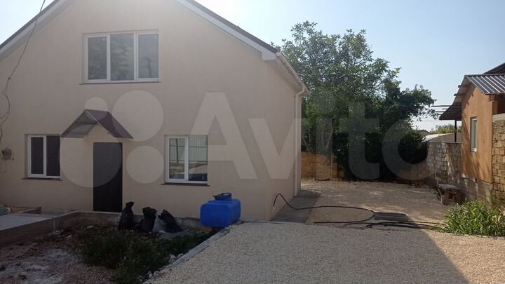 Дом 98 м² на участке 4 сот.