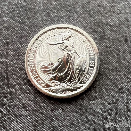 20 пенсов 2023 Британика 1/10 унции серебро