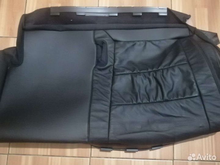 Новая обшивка низа сиденья Jeep Grand Cherokee