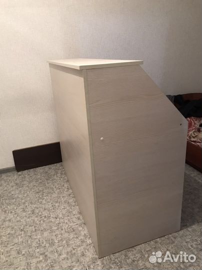 Ресепшн, стойка администратора