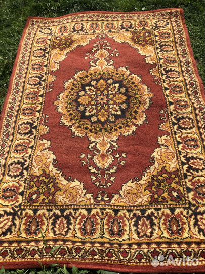 Ковер шерстяной