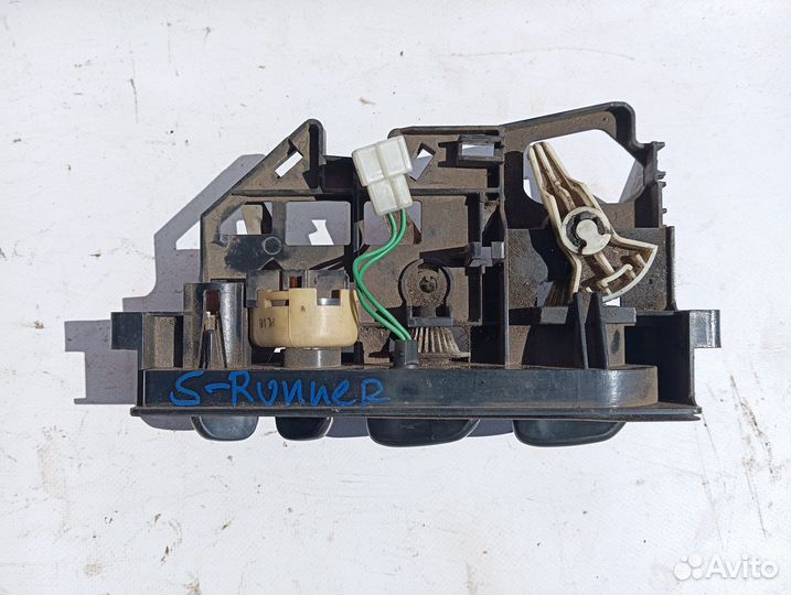 Блок управления отопителем Mitsubishi Space Runner