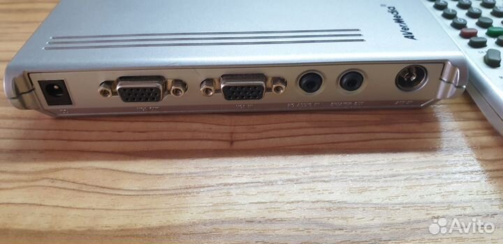 Внешний приемник avertv Box 9