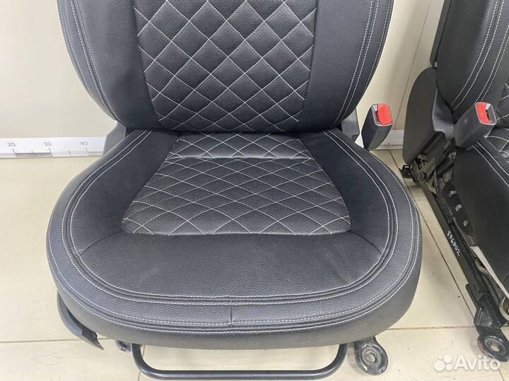Сиденье комплект Kia Sportage 3 SL 2010-2015