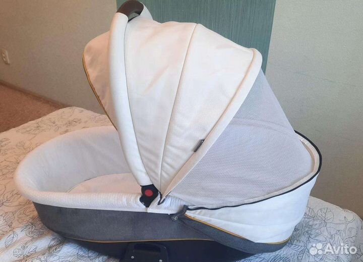 Коляска Tutis Zippy Viva 3 в 1