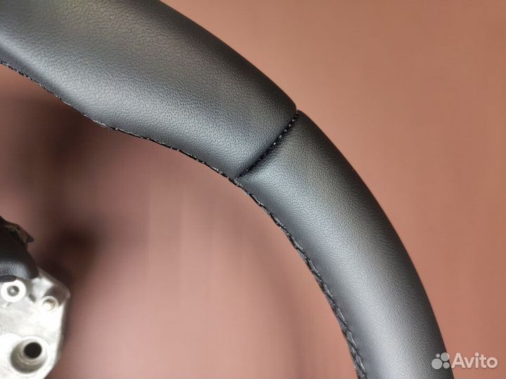 Руль Kia Sportage 3 / Ceed 1 restyling перетянутый