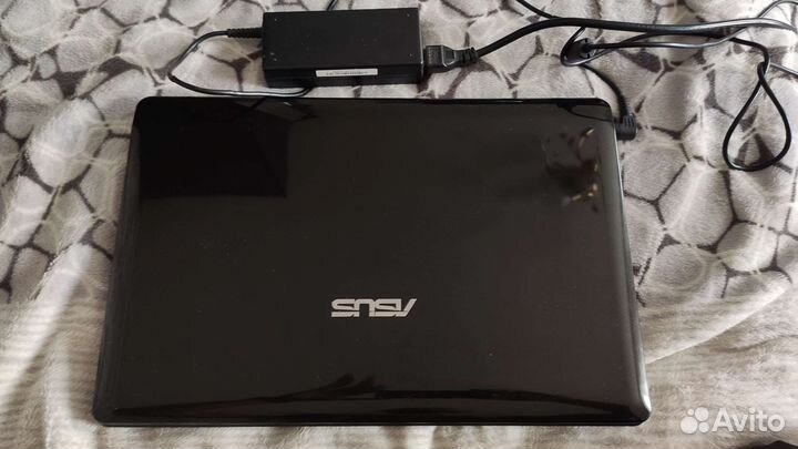 Ноутбук asus