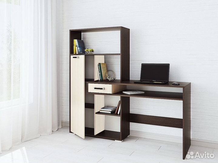 Компьютерный стол белый