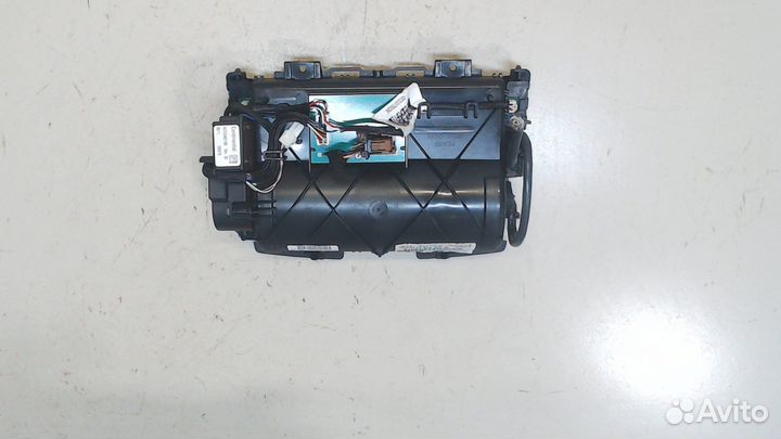 Дисплей компьютера Peugeot 5008, 2011