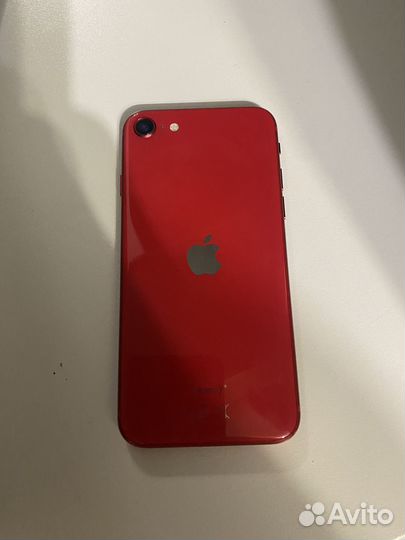 iPhone SE, 128 ГБ