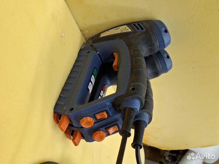 Скобяной пистолет электрический