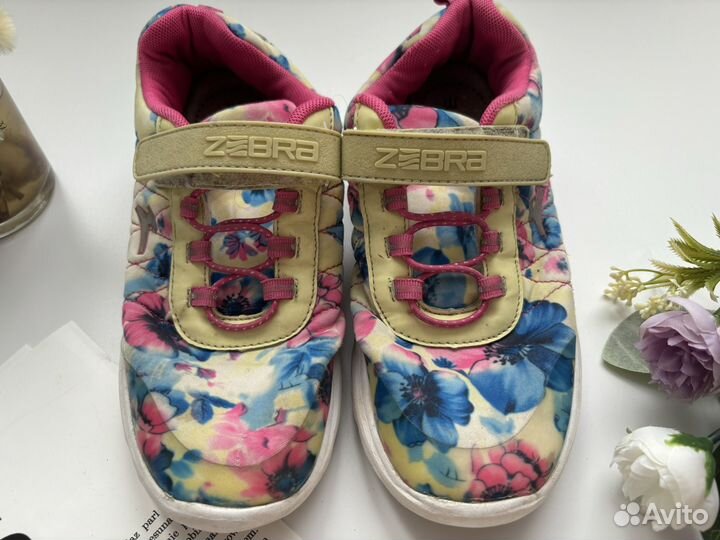 Кроссовки на девочку 36 zebra