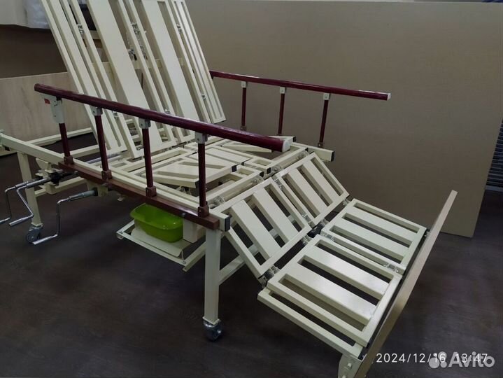 Кровать функциональная для ухода за больными